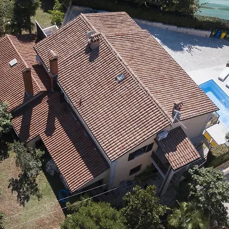 House Marcone - Pool Rovinj